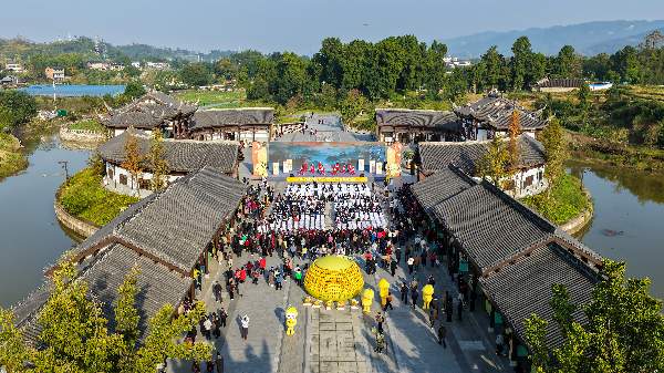 活动现场。熊伟摄