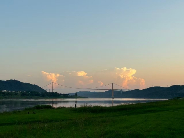 洛磧鎮長江岸線風光。洛磧鎮供圖