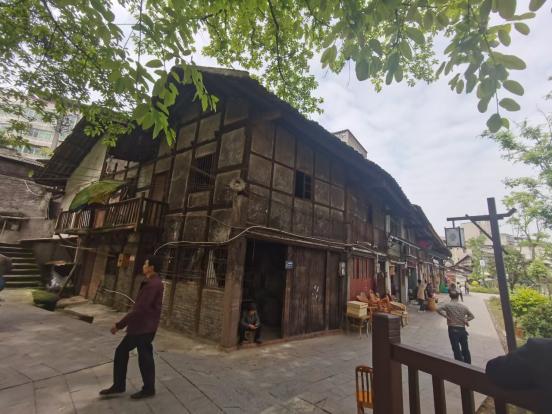 江津區李市鎮城市危舊房改造前。市住房城鄉建委供圖