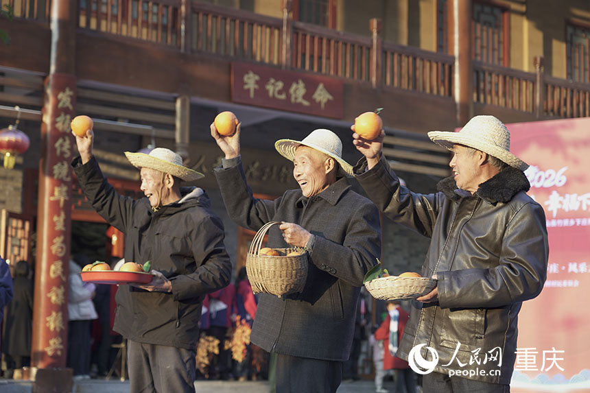 村民走秀現場。人民網記者 劉祎攝