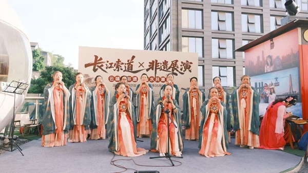 長江索道非遺展演。受訪單位供圖