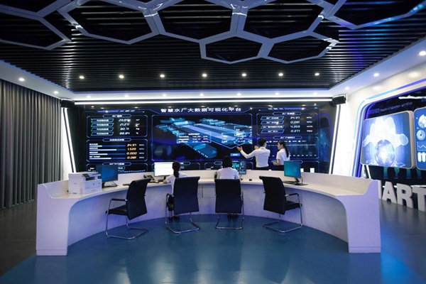 智慧水廠駕駛艙。渝水股份供圖