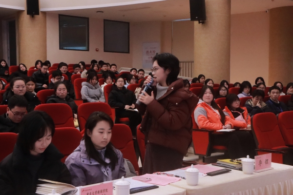 法治剧本杀演出现场。黄子玲摄