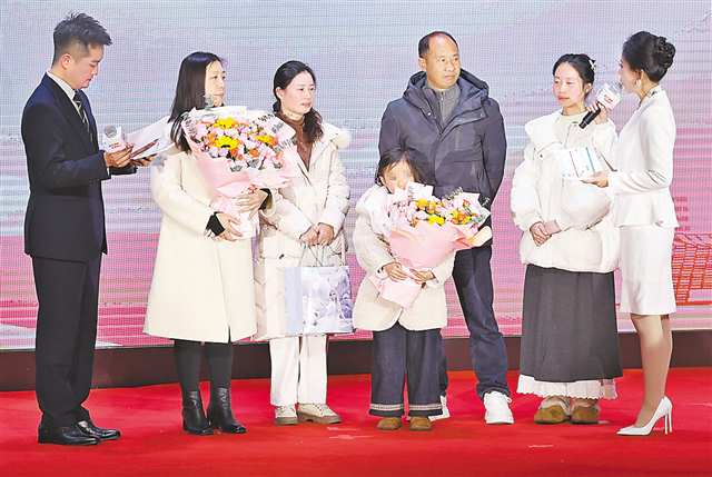 “王妈妈，感谢您给了我第二次生命”