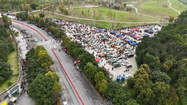 天工睿城整治后的面貌。长寿区城市管理局供图