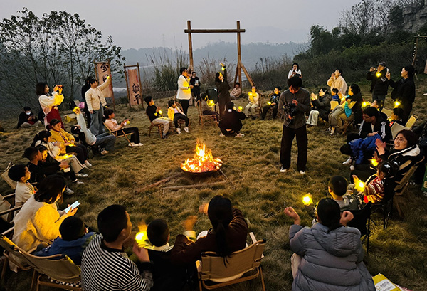 重庆江南万科城南风农场，社群亲子家庭日活动。重庆万科供图