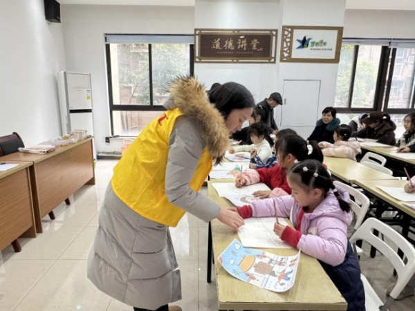 活动现场。王雪冰摄