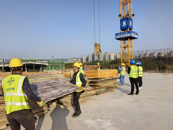 項目建設現場。重慶交通開投集團供圖