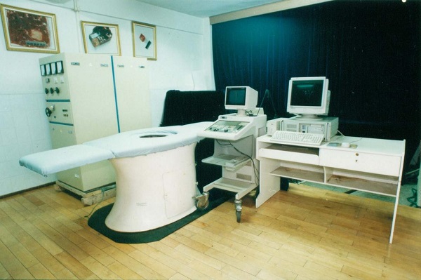 HIFU临床样机。重医附二院供图