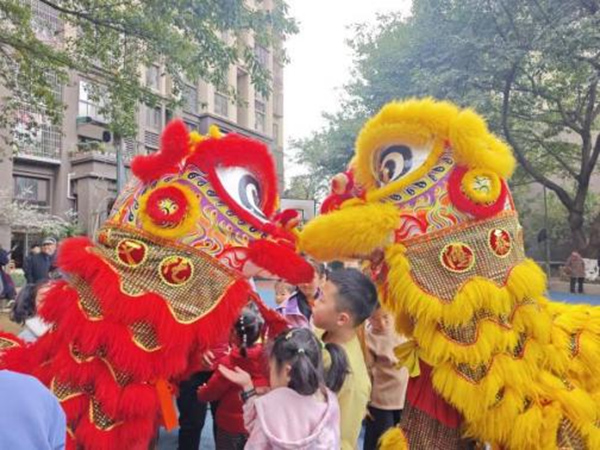 物業活動現場。招商積余重慶公司供圖