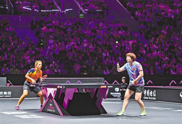 3月10日，WTT重慶冠軍賽2026開賽。中國選手蒯曼3︰0戰勝羅馬尼亞選手取得中國隊首勝。記者 齊嵐森 攝/視覺重慶