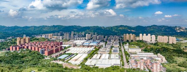 巴南半导体产业再添新动能超精密智能工厂投产填补空白(图2)