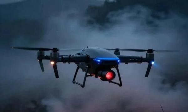 无人机加装智能双光吊舱实施复杂环境侦察(效果图)。受访单位供图
