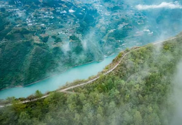 三峡龙脊。巫山县融媒体中心供图