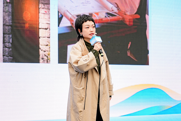 渝中区“渝见好风尚”城市文明建设主题活动暨2026年“渝中行业文明之星—文旅行业”发布仪式微宣讲现场。活动方供图