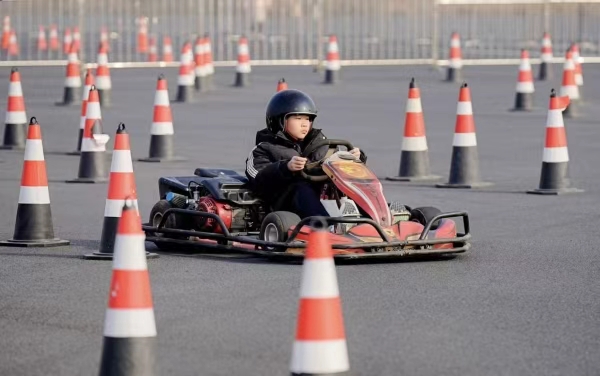 卡丁車體驗。主辦方供圖