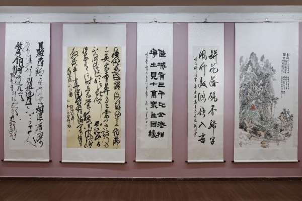 书画作品展现场。主办方供图