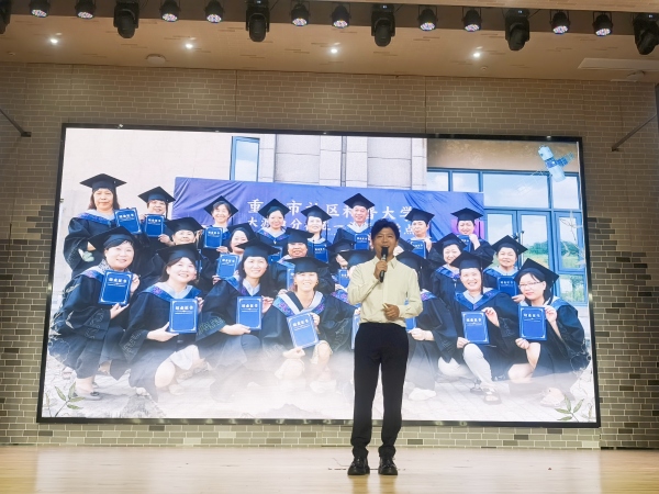 刘家泰分享了社区养老科普的暖心实践。任峰摄