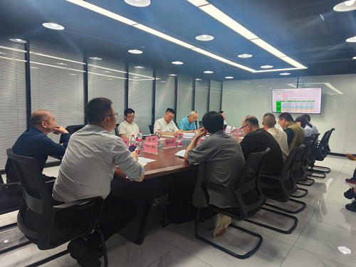 《城镇排水管渠非开挖修复技术标准》专家审查会。重庆设计集团市政院供图