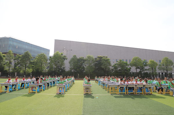 比赛现场。校方供图