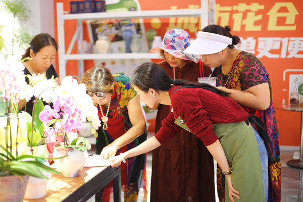 6月13日，寸滩国际新城金山片区“城市花仓”正式开门迎客。主办方供图