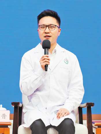 6月24日下午，国新办举行“新征程上的奋斗者”中外记者见面会，张斯晋受邀参会并回答记者提问。（图片来源：国新网）