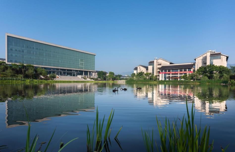 学校环境。重庆工程职业技术大学供图