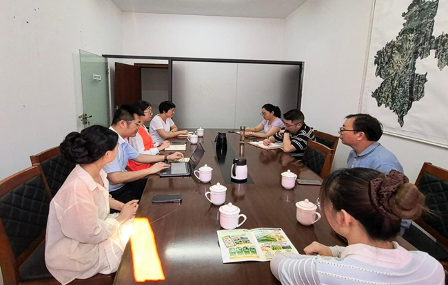 总结座谈会现场。实践团供图