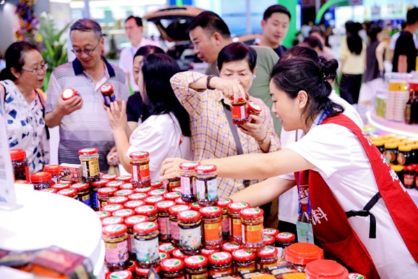 展会现场。重庆市商务委供图