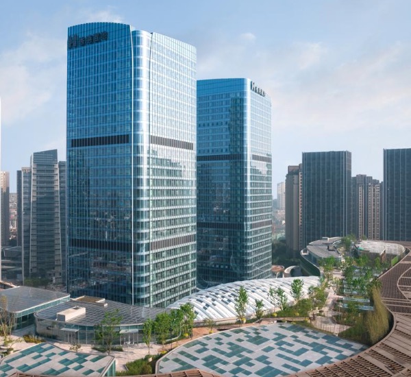 光环中心实景图。香港置地供图
