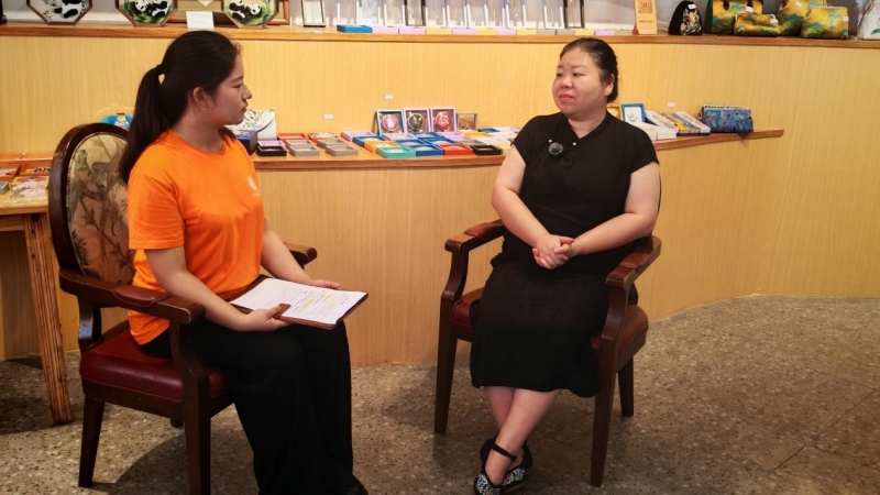 青马班学员与单大琼展开深度访谈。万姝含摄