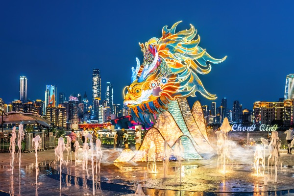 长嘉汇四楼城市观景平台。长嘉汇供图