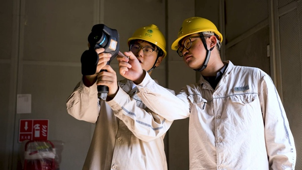巧施喷淋降温举措 筑牢主变迎峰度夏安全防线