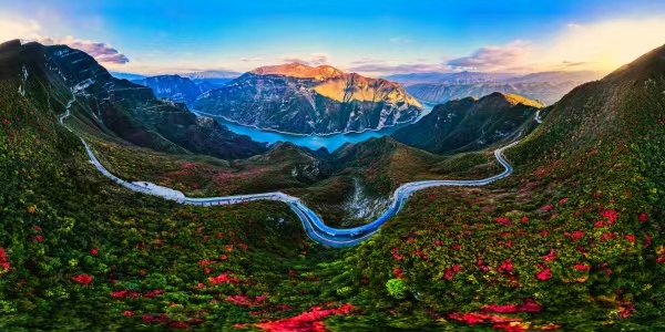 神女天路。巫山縣委宣傳部供圖