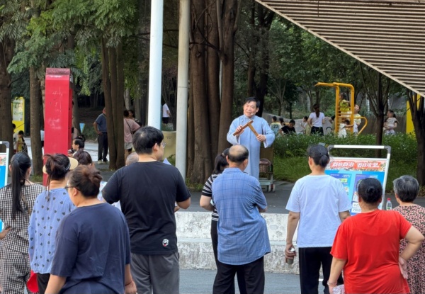 非遺傳承人公園特色宣講現場。劉航宇攝