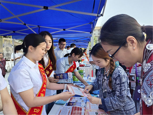 普及金融知识。人保财险重庆分公司供图