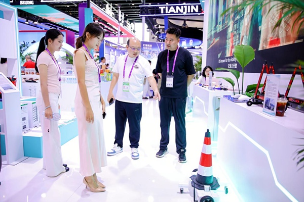 展会现场。重庆市商务委供图