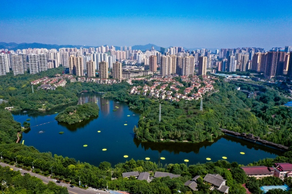 九龙坡城市风景。九龙坡区生态环境局供图