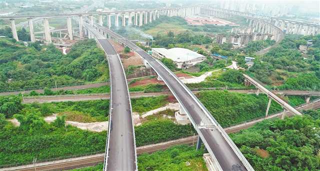轉體后的橋。（本組圖片由中建五局提供）