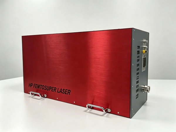 FemtoSuper毫焦级高能量飞秒激光器。华东师范大学重庆研究院供图